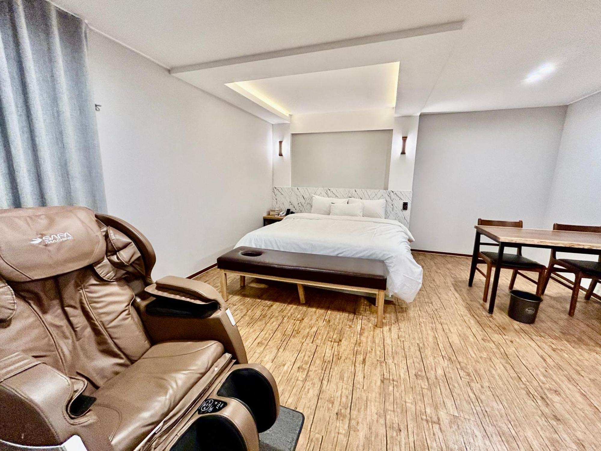 Series Hotel Gyeongju Exterior foto